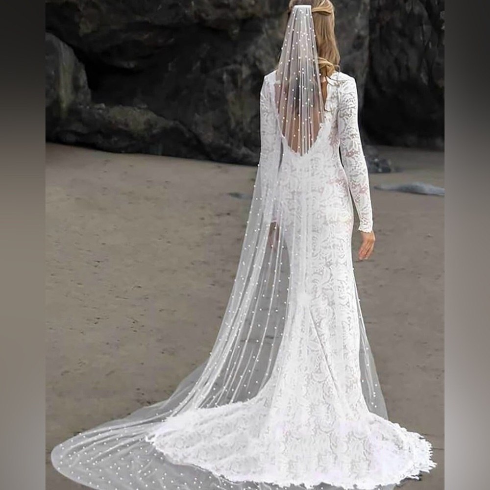 Cathedral Wedding Veils Long Pearl Bride Veil with Comb White Lace Brides
